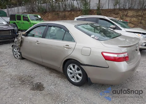 2009 Toyota Camry Le z USA, uszkodzony, nr VIN 4T1BE46K49U395179